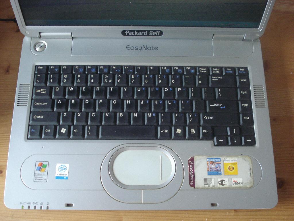 Packard Bell laptop Easynote R1805 en tas, Computers en Software, Gebruikt, Minder dan 4 GB, Minder dan 2 Ghz, Ophalen of Verzenden