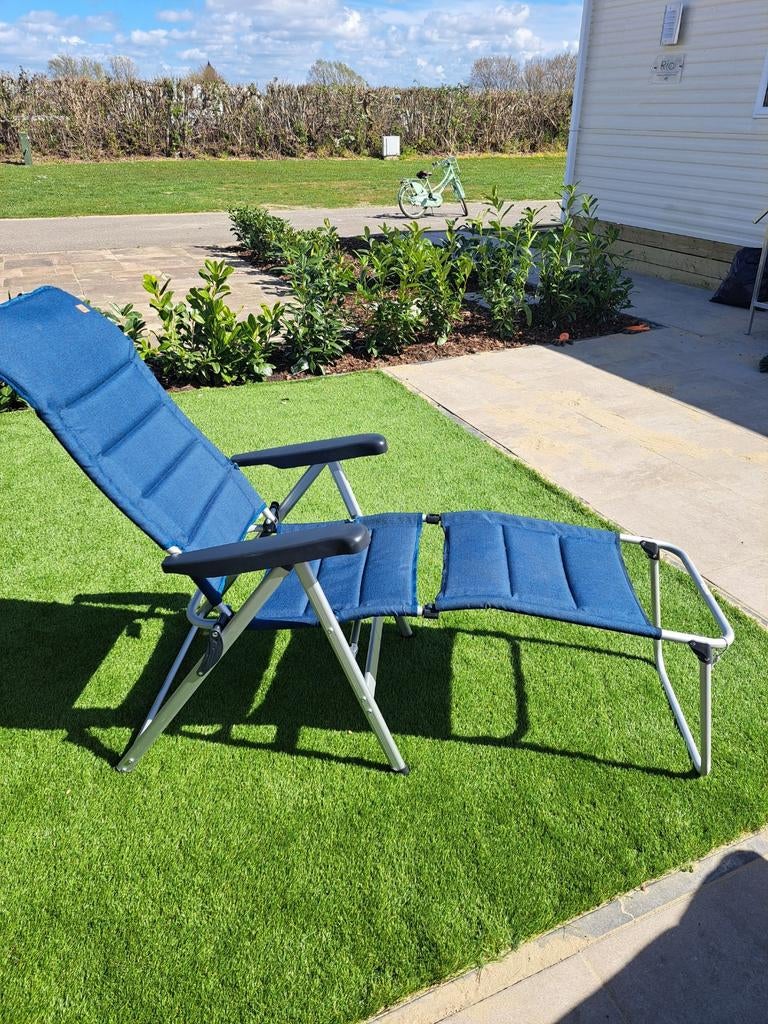 Obelink Ibiza luxe blauwe kampeerstoel met voetensteun, Caravans en Kamperen, Ophalen of Verzenden, Zo goed als nieuw, Campingstoel