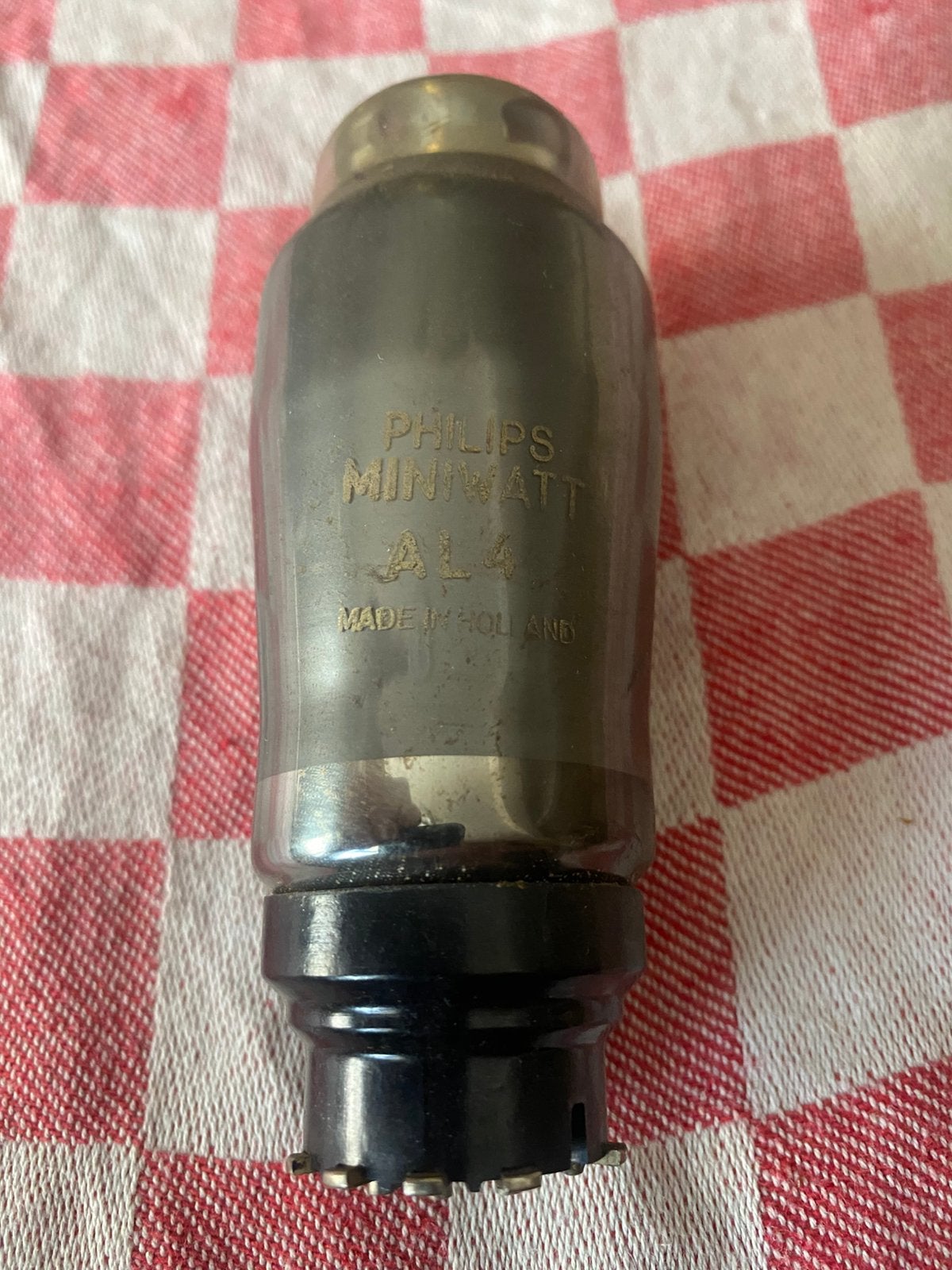 Antieke radio buis philips miniwatt AL 4 goed, Verzenden