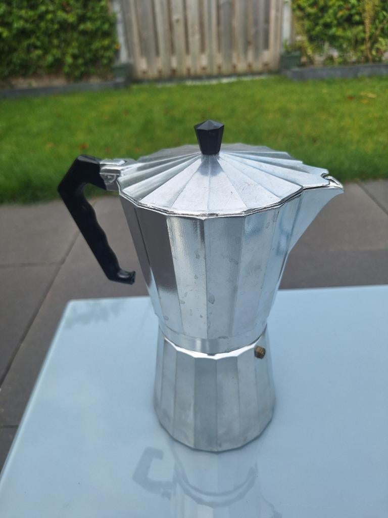 Italiaanse Percolator Aluminium - 6 kops - Zeer nette staat, Ophalen of Verzenden