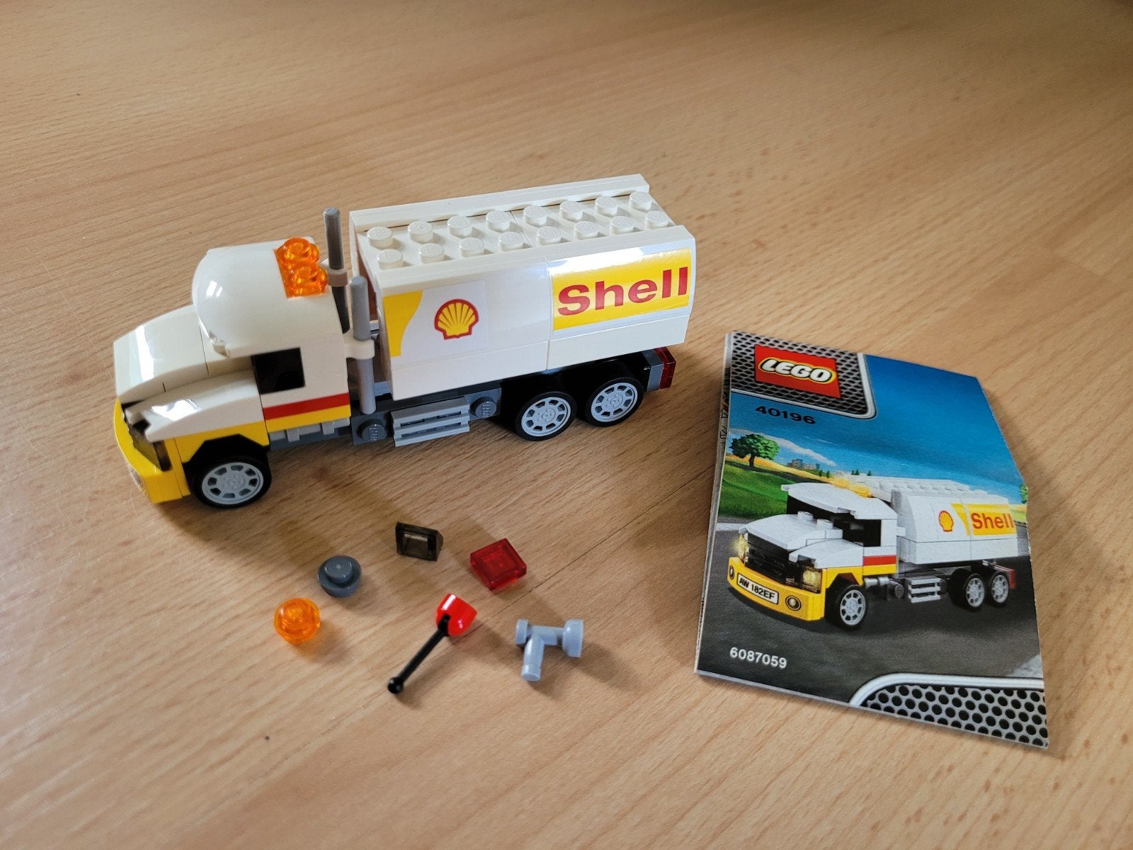 Lego Shell tanker vrachtauto tankwagen 40196, Lego, Ophalen of Verzenden, Zo goed als nieuw, Inclusief instructies