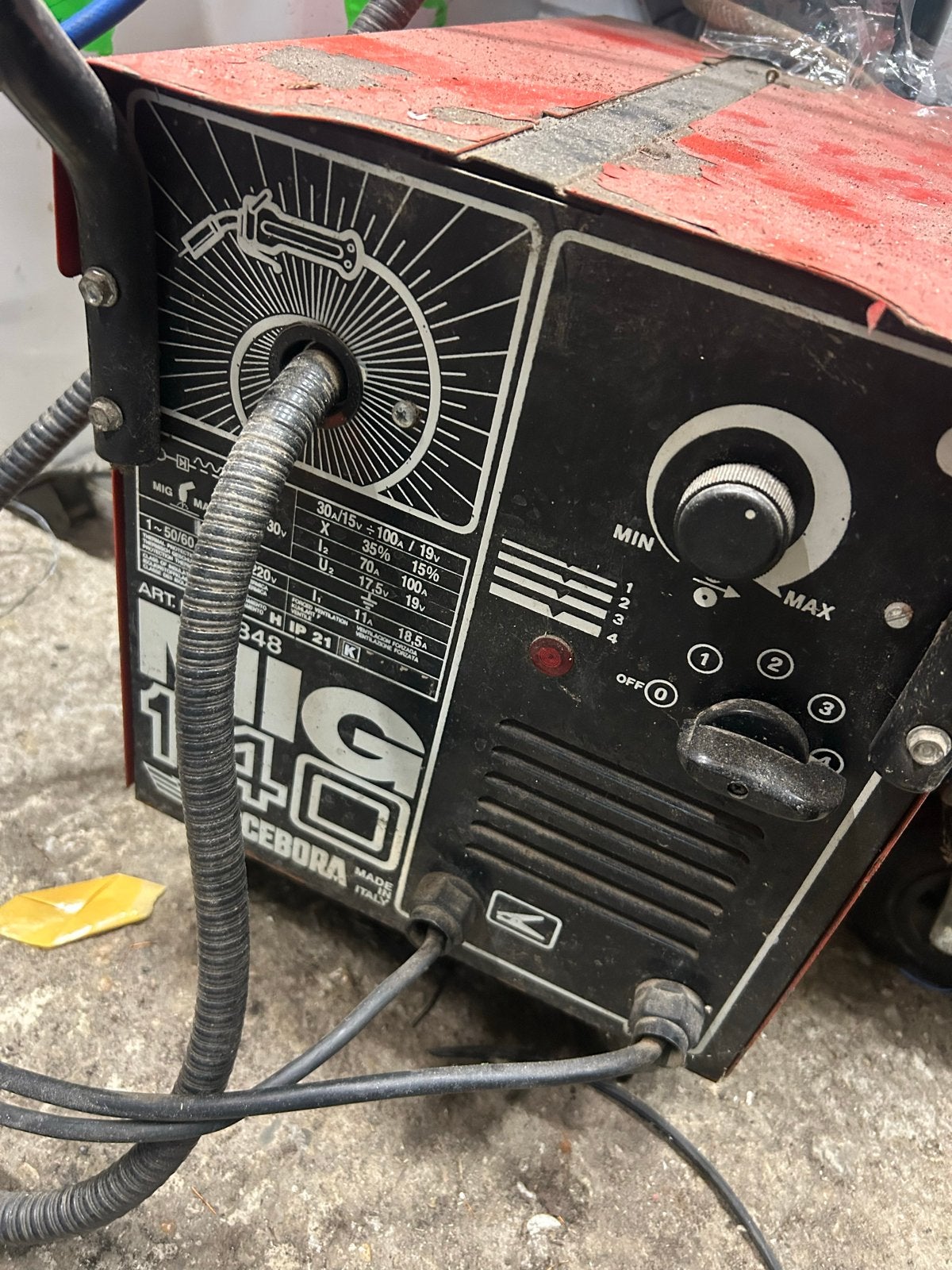 Cebora Mig 140 lasapparaat met gasfles, Doe-het-zelf en Verbouw, Gereedschap | Lasapparaten, Ophalen of Verzenden, Gebruikt, Minder dan 150 ampère