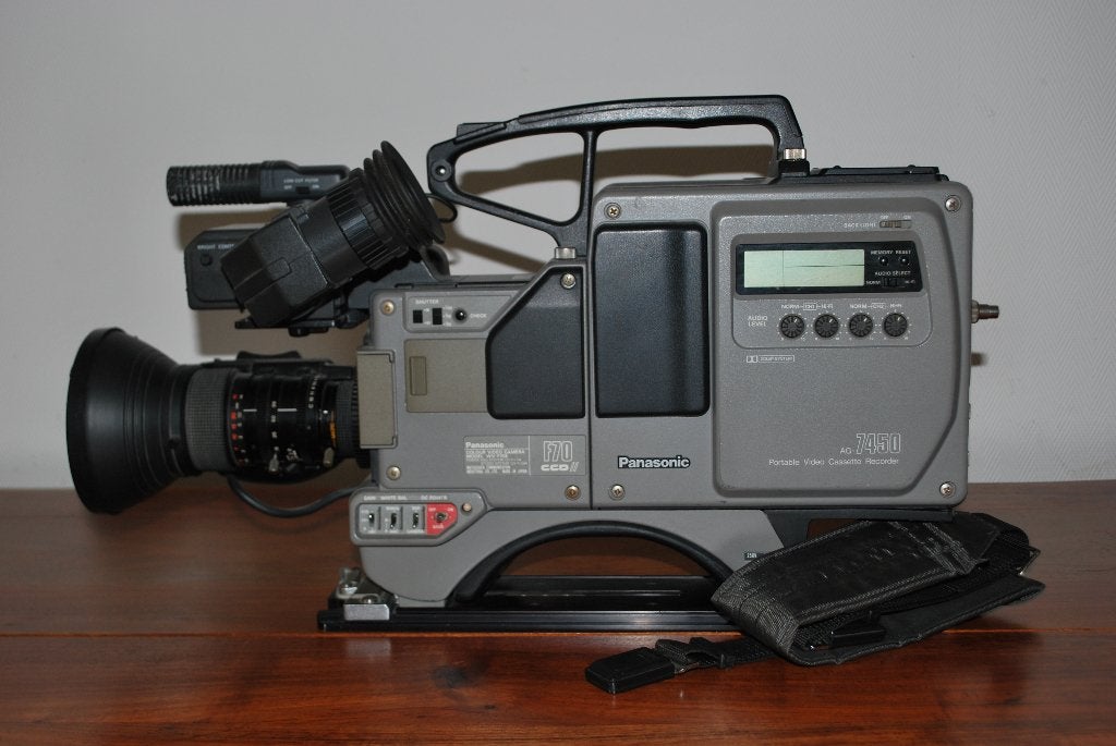 Filmcamera F70 S-VHS Format en andere., Ophalen, Gebruikt