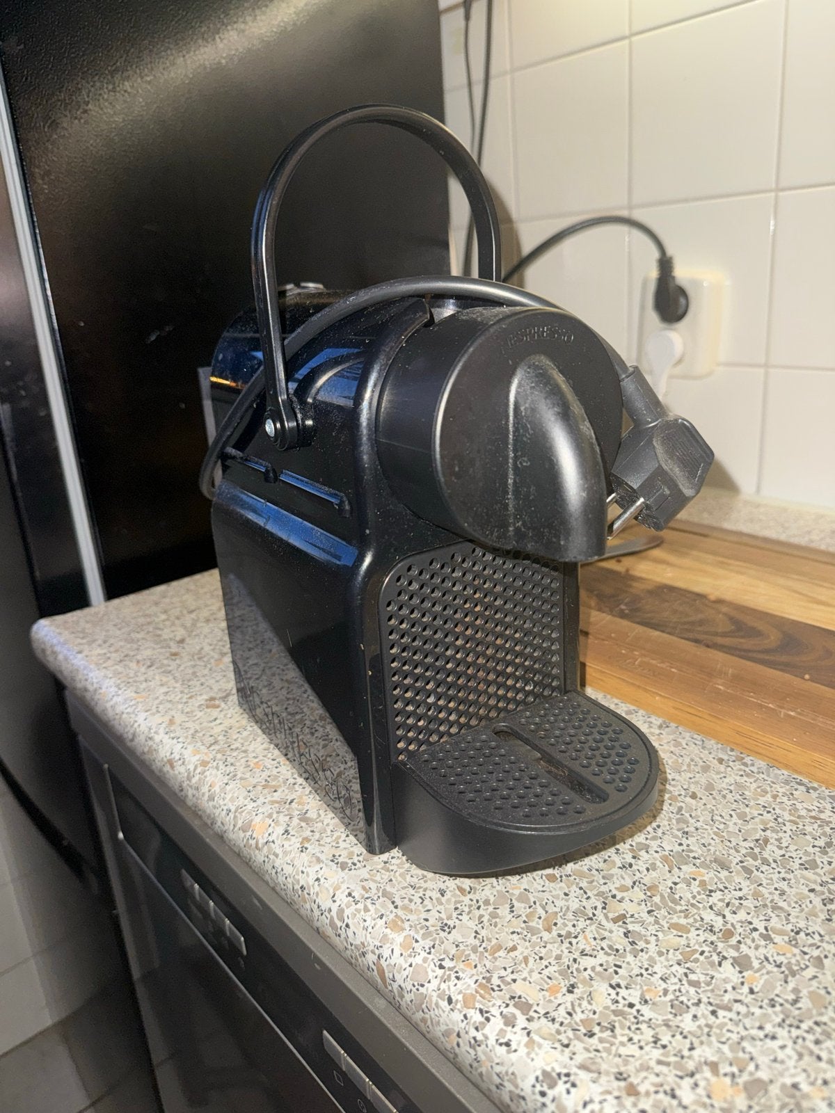 Nespresso Magimix Inissia - Compacte en stijlvolle koffiemac, Ophalen, Gebruikt, Espresso apparaat, 1 kopje