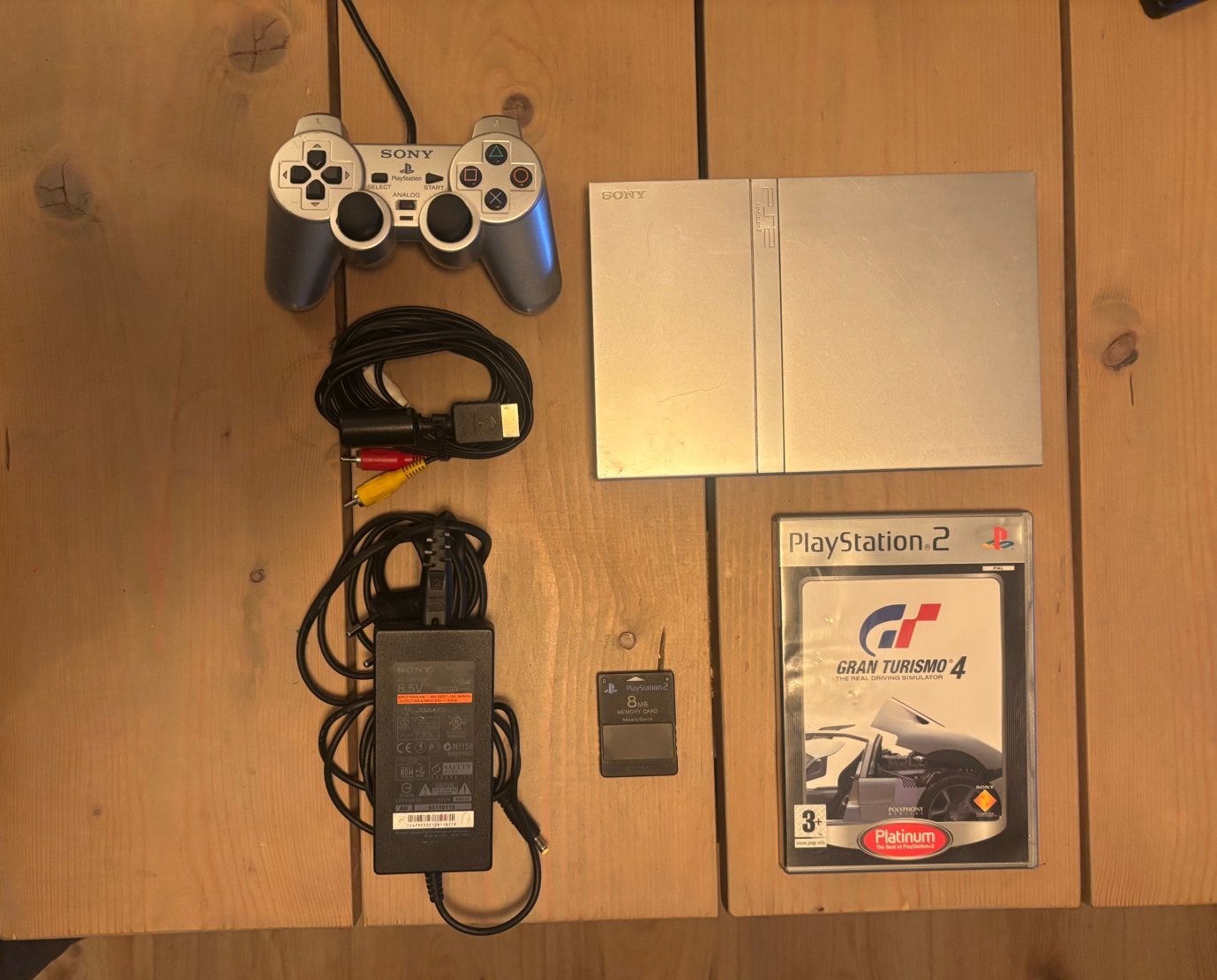 PlayStation 2 Slim Zilver compleet – controller, memory card, Spelcomputers en Games, Gebruikt, Met games, Ophalen of Verzenden