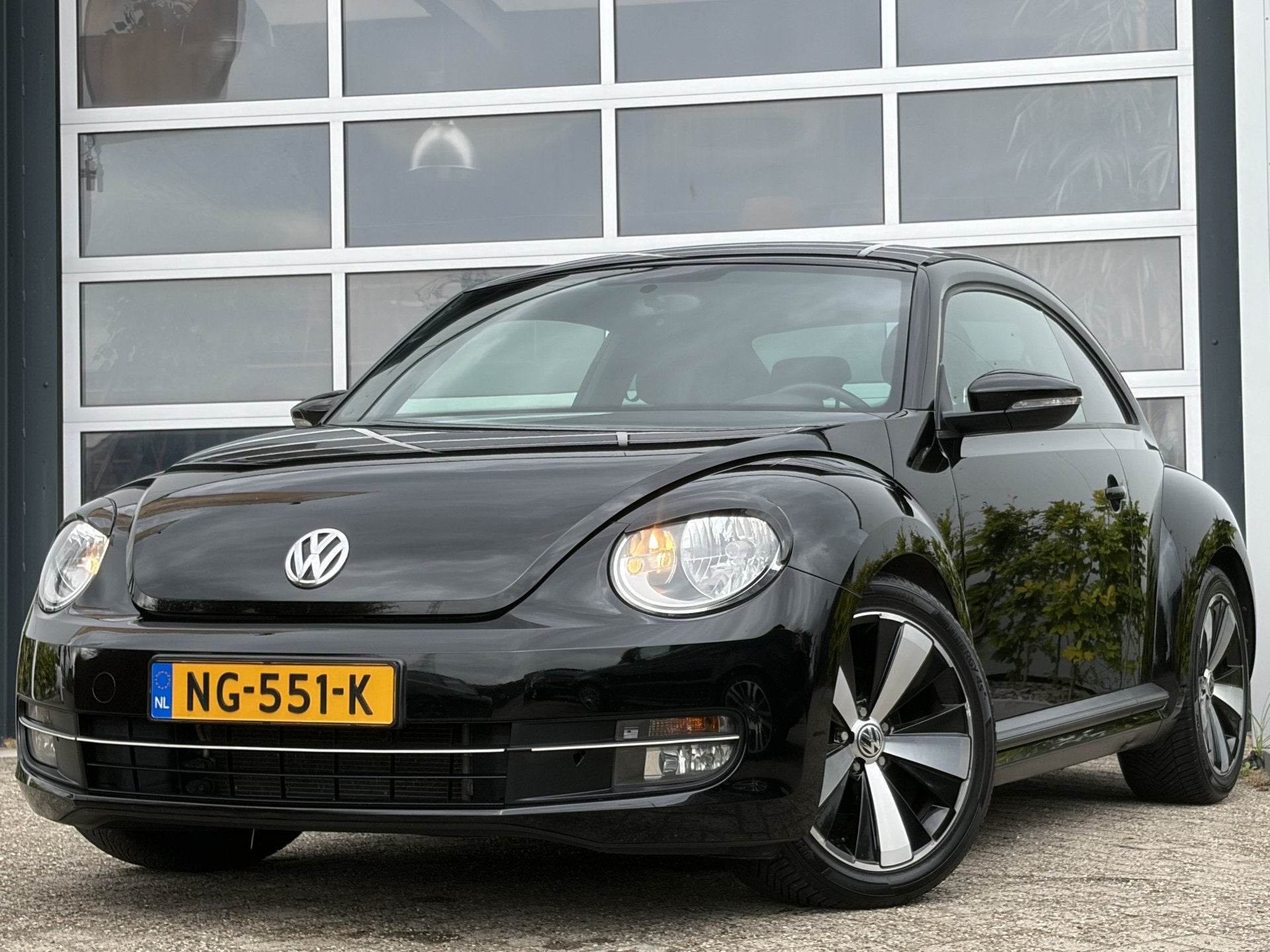 Volkswagen Beetle 1.2 TSI Design ABT pakket 105pk | Nieuwe A, Voorwielaandrijving, Stof, Gebruikt, 4 cilinders