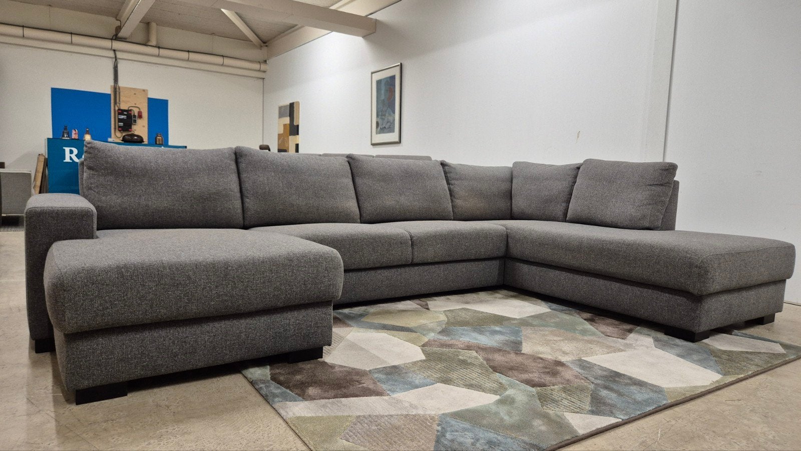 grijze stoffen U hoekbank 160x335x215 in uitstekende staat!, 300 cm of meer, Ophalen of Verzenden, Zo goed als nieuw, Vierpersoons of meer
