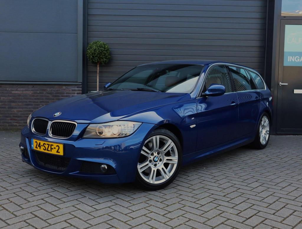 BMW 3-serie Touring 320i M Sport Luxury Line | Trekhaak | Le, Auto's, BMW, Euro 5, Achterwielaandrijving, 4 cilinders, Blauw