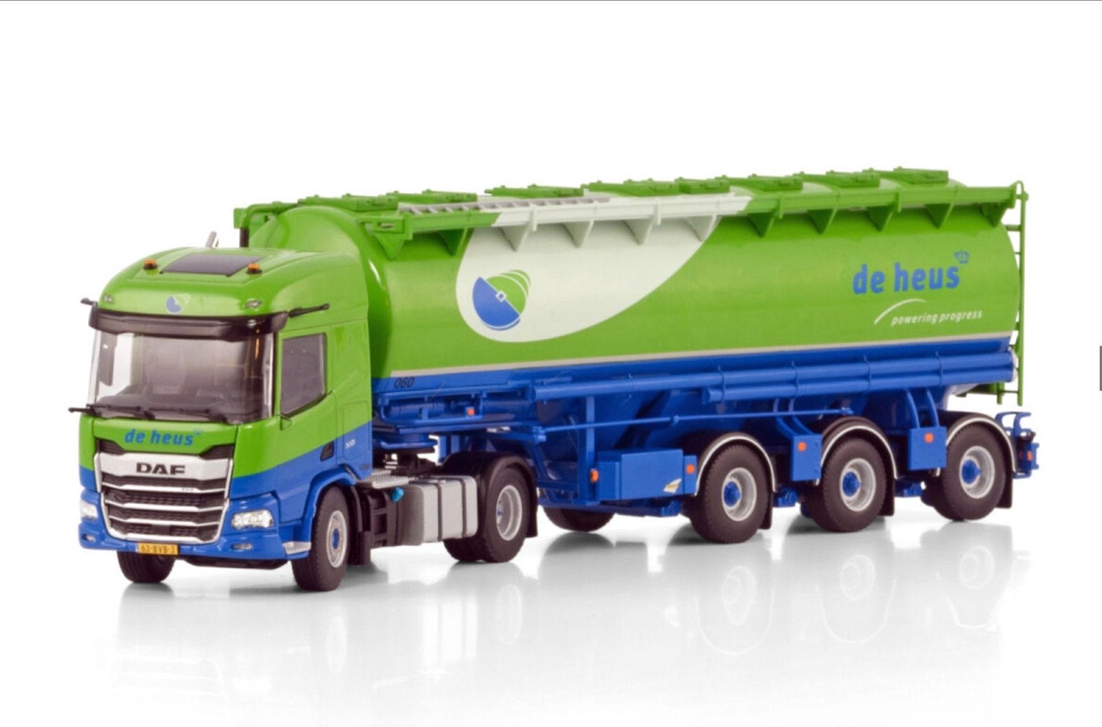 WSI DAF XD 'De Heus' met bulkoplegger Welgro - Schaal 1:50, Hobby en Vrije tijd, Modelauto's | 1:50, Nieuw, Bus of Vrachtwagen