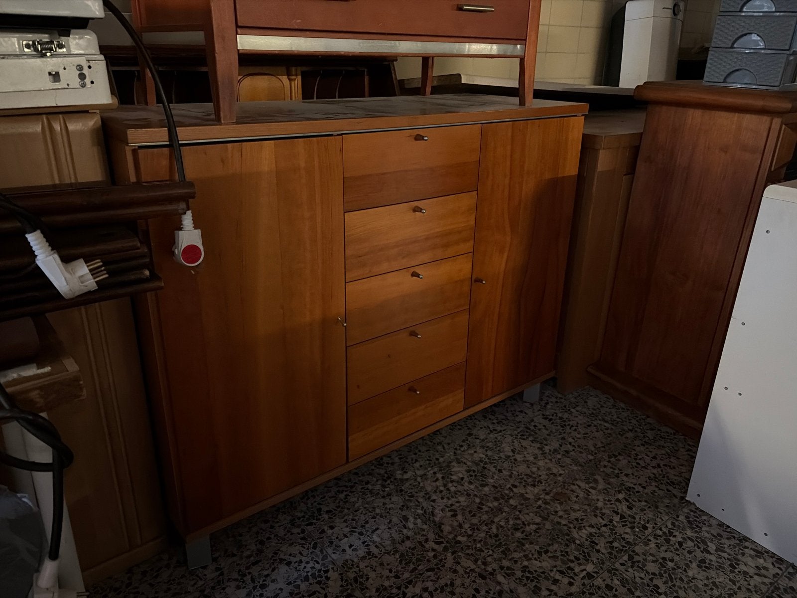 Houten dressoir met lades en deuren, Ophalen, Gebruikt, 100 tot 150 cm, Met lade(s)