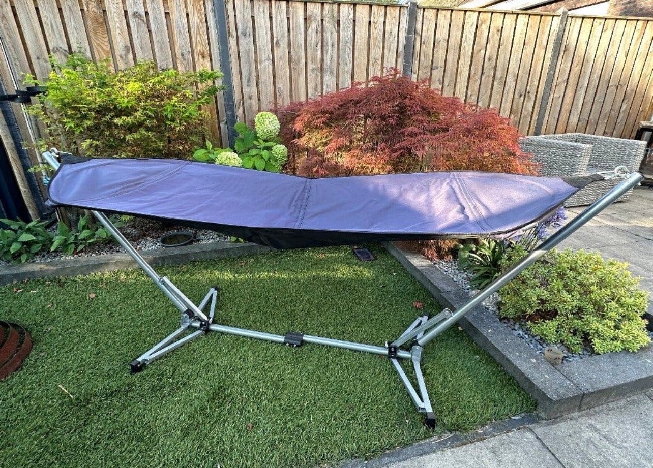 Comfortabel opvouwbaar hangmat met standaard, Ophalen, Binnen, Meerpersoons, Zo goed als nieuw