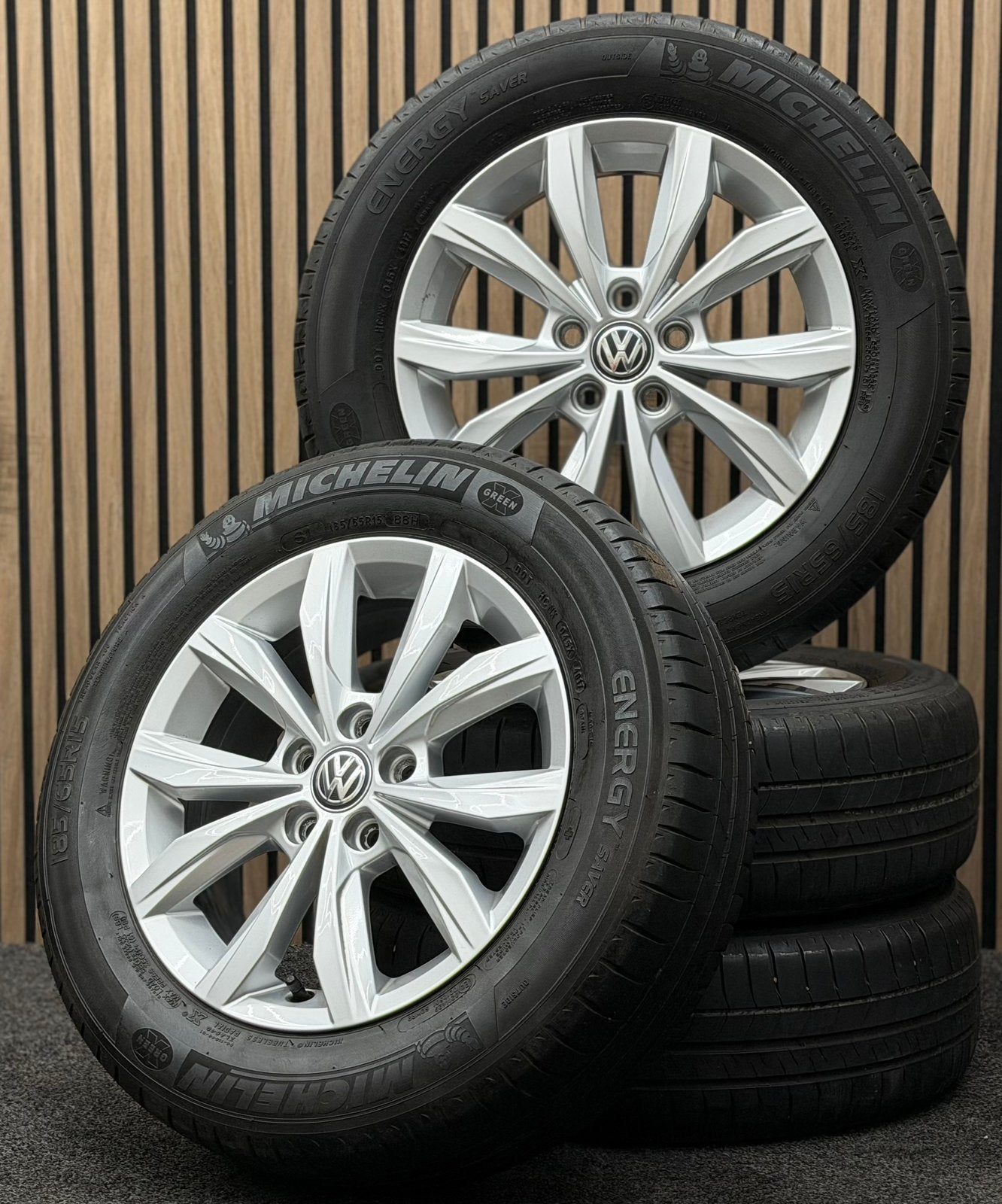 Originele 15 inch VW Polo AW Salou 5x100 ET40 Michelin, Auto-onderdelen, Ophalen, 15 inch, ., Banden en Velgen