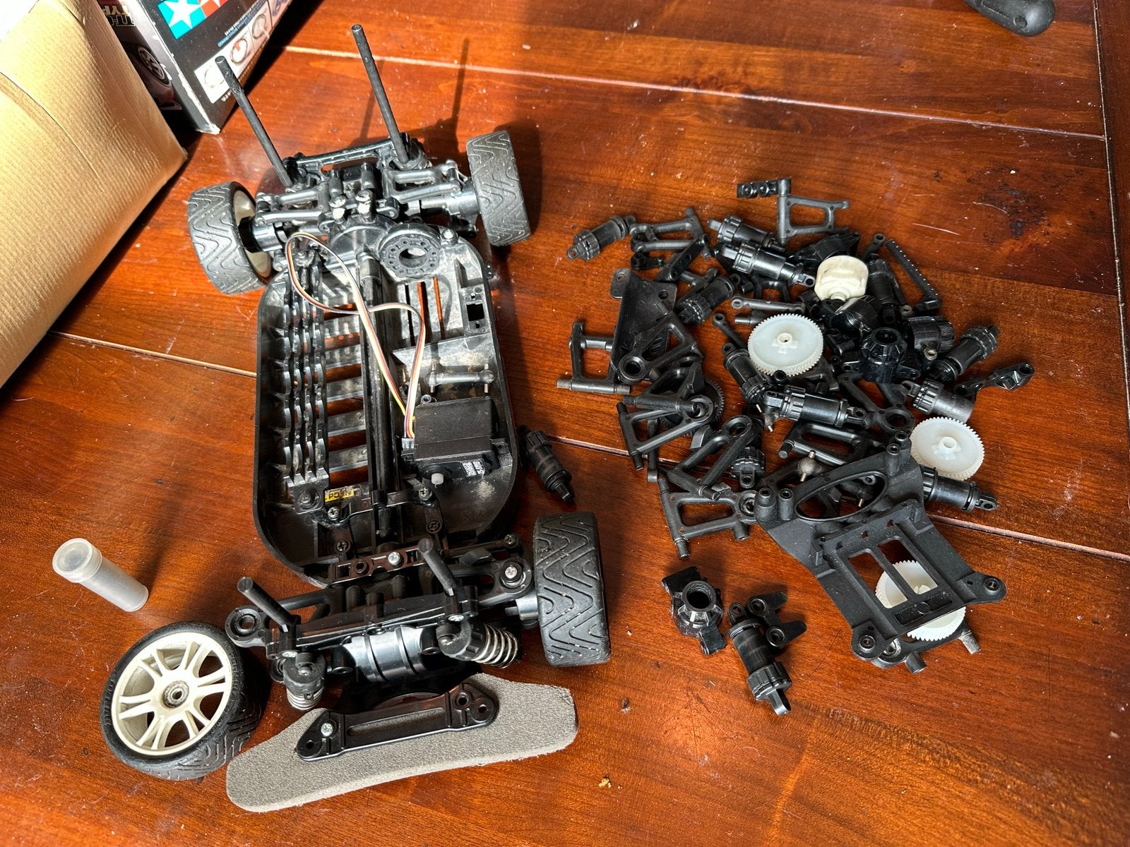 Tamiya TT01 project of donor chassis, Gebruikt, Auto, Groter dan 1:32, Ophalen of Verzenden