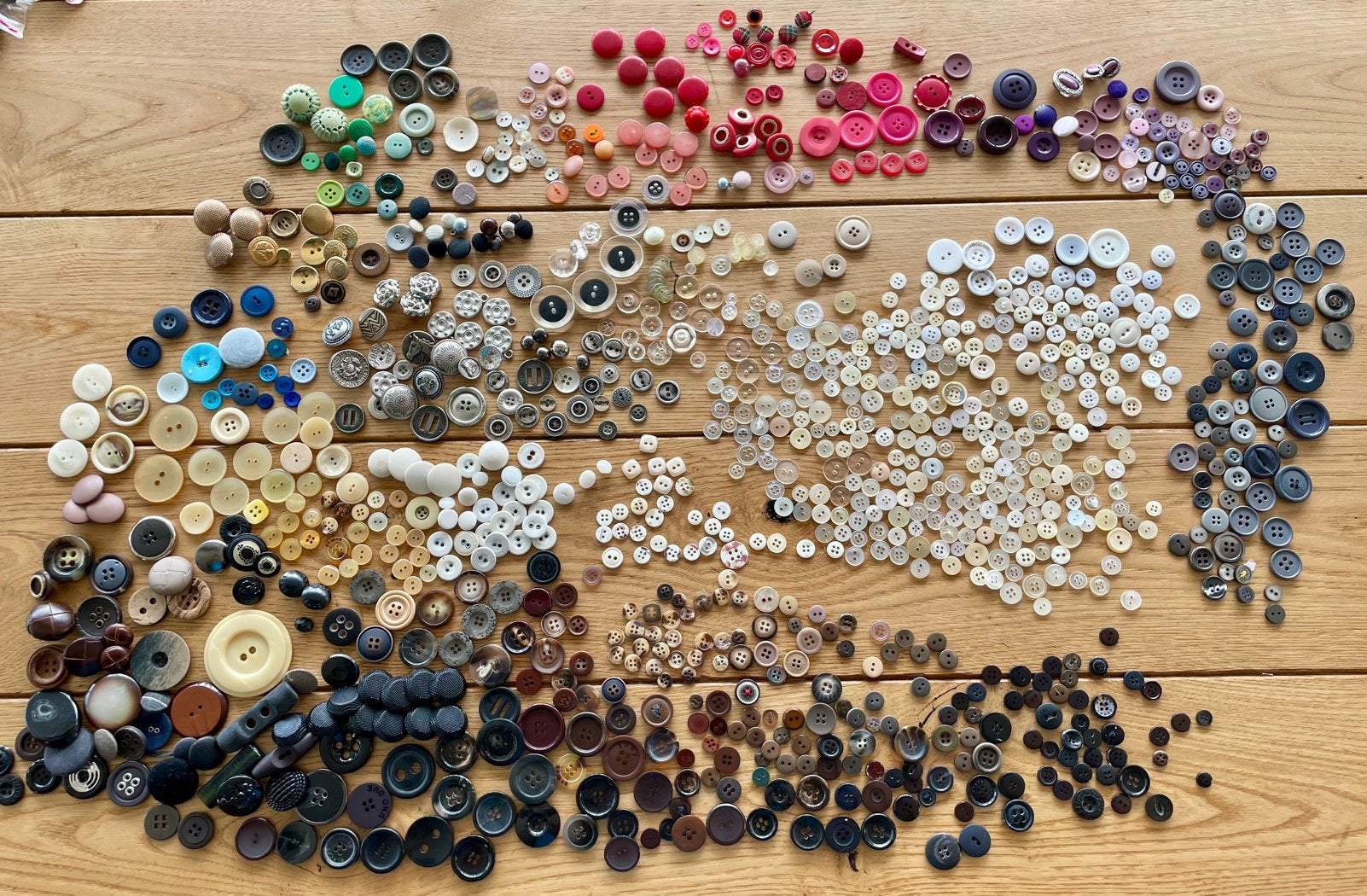 Kleurrijke vintage knopen vanaf jaren '60, Hobby en Vrije tijd, Ophalen of Verzenden, Gebruikt, Knoop of Knopen