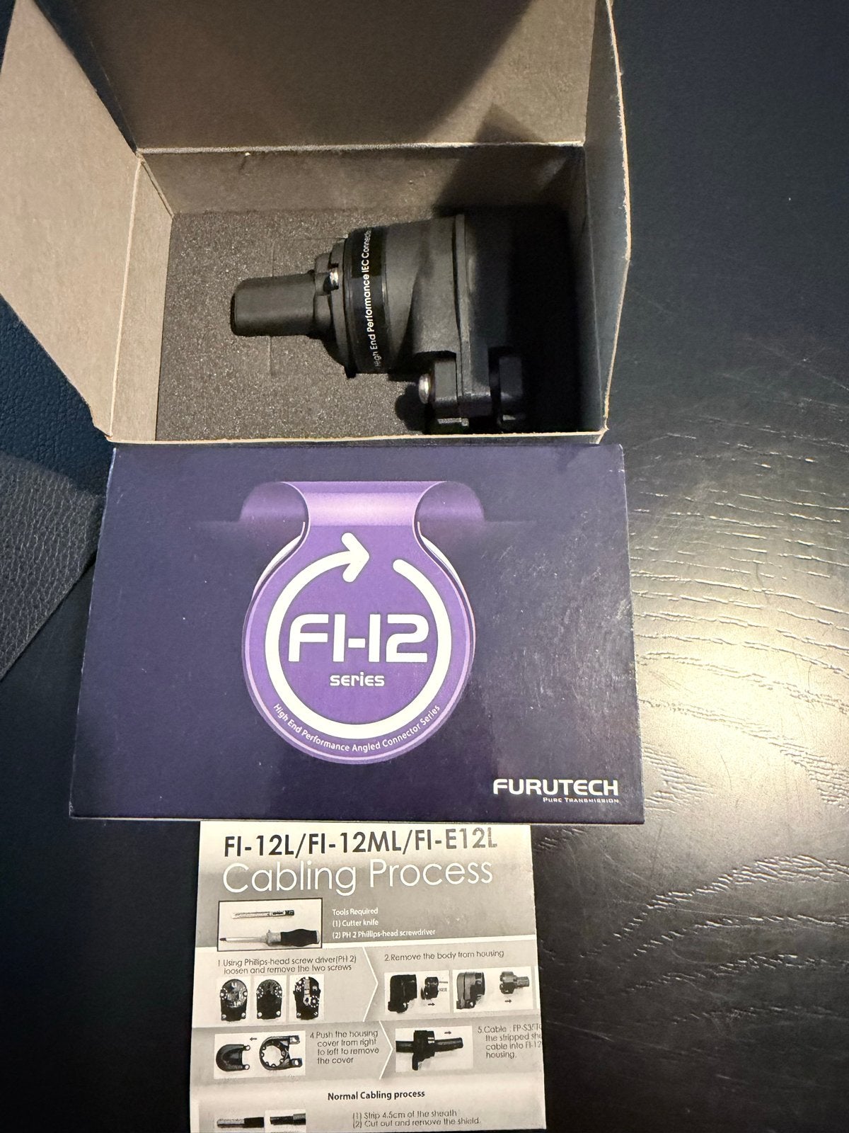 Furutech Fi-12LR Rhodium haakse IEC connector, Ophalen of Verzenden, Nieuw, Overige kabels
