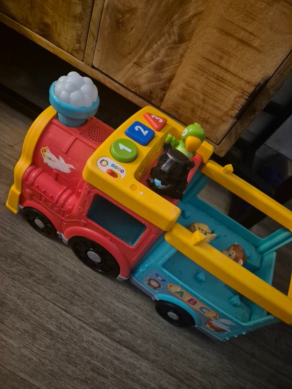 dierentuin auto met 4 poppetjes met geluid, Ophalen, 6 maanden tot 2 jaar