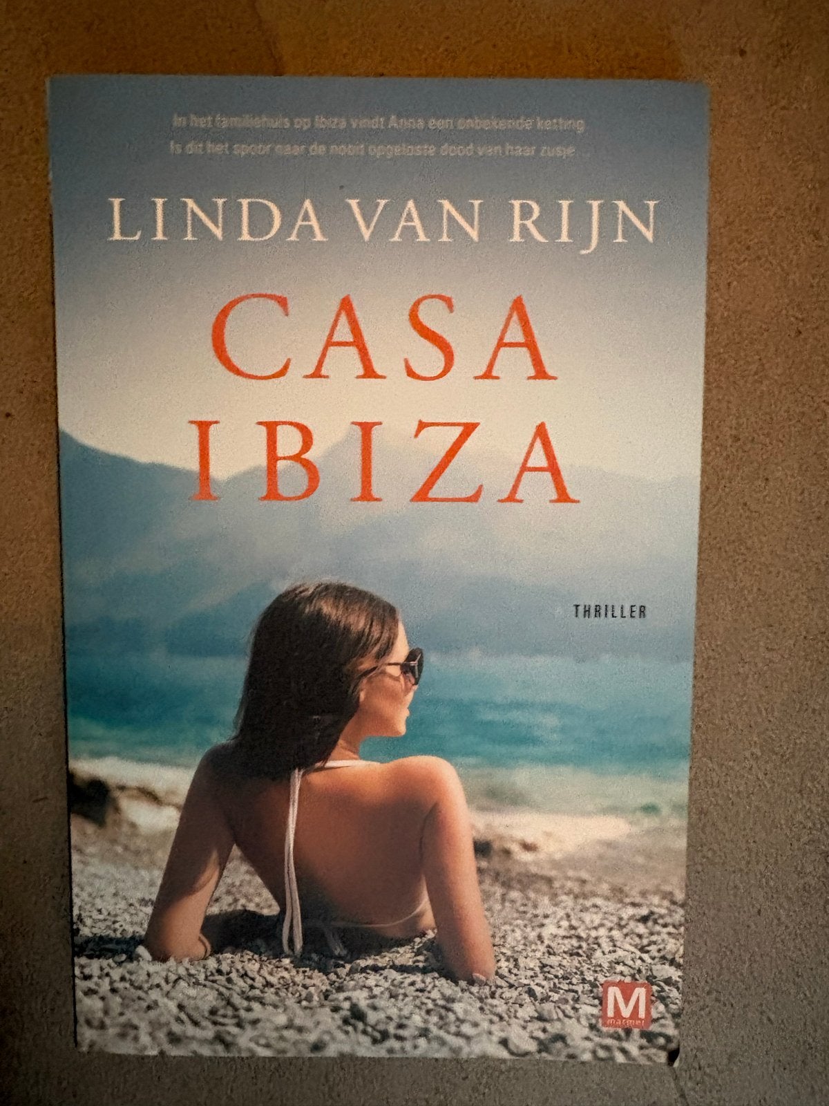 Casa Ibiza - Linda van Rijn (Thriller), Ophalen of Verzenden, Zo goed als nieuw, Nederland