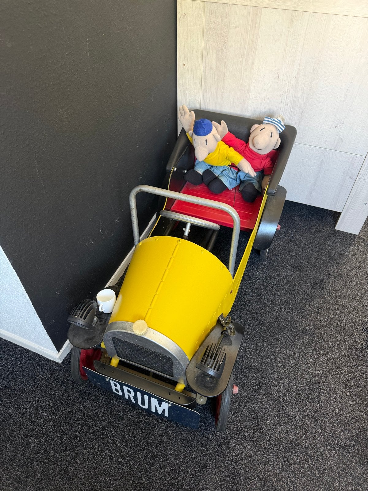 Brum trapauto - Gele retro trapauto voor kinderen, Ophalen, Gebruikt, Trapvoertuig