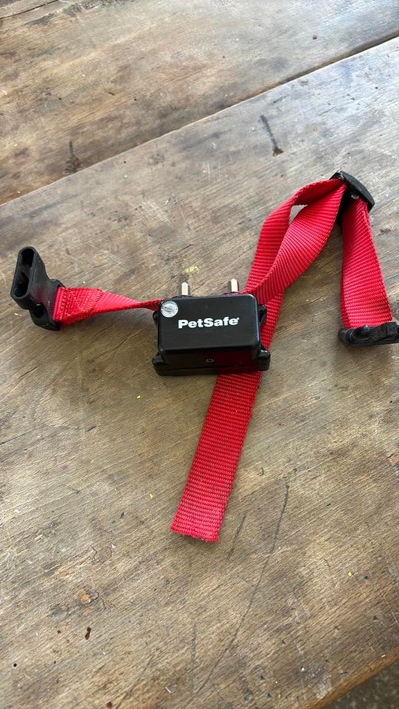 PetSafe honden trainingshalsband 400m draad (hele systeem), Ophalen of Verzenden, Zo goed als nieuw
