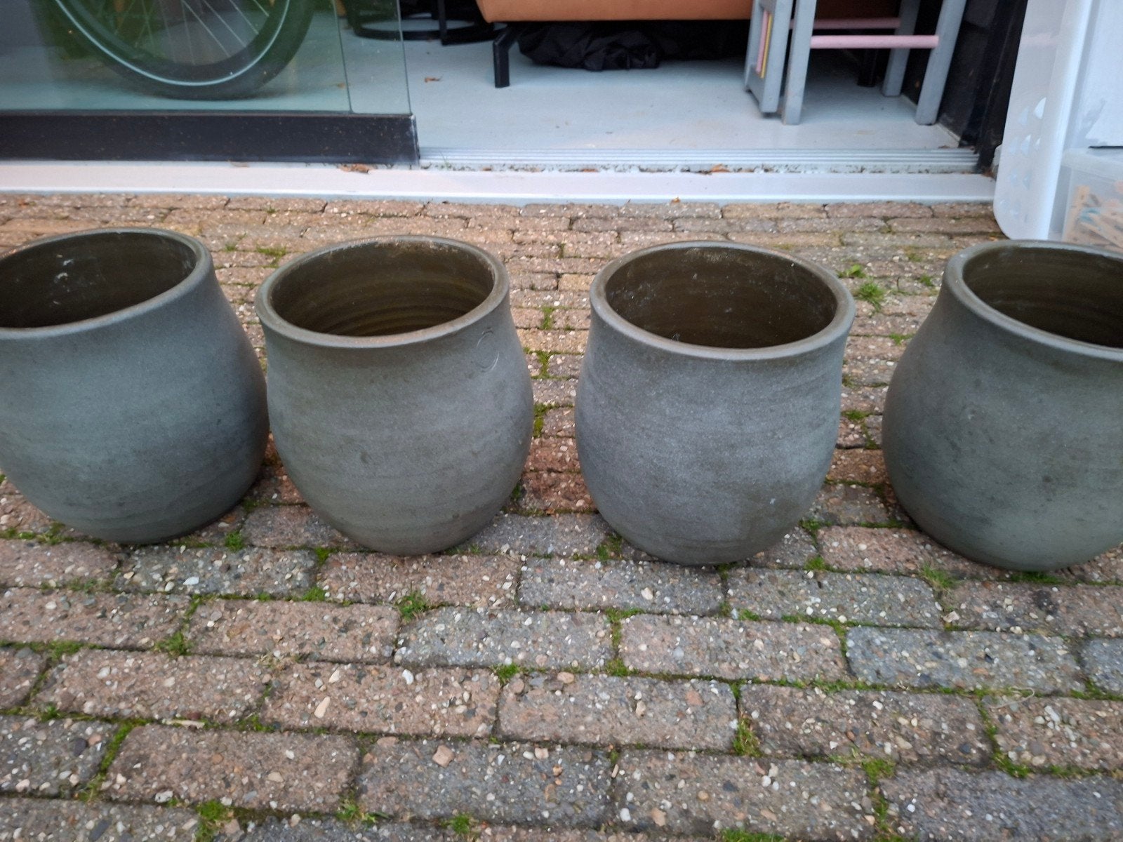 Set van 4 gebruikte bloempotten van aardewerk, Ophalen, Gebruikt, Rond, Binnen