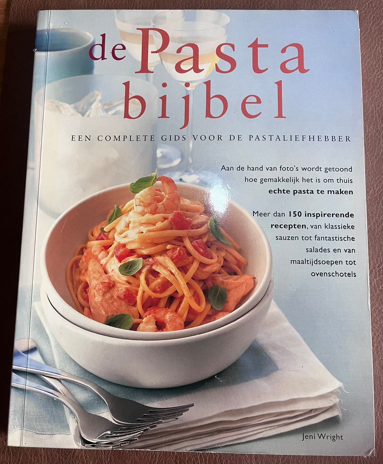 Kookboek  - De pastabijbel  - Jeni Wright, Ophalen of Verzenden, Gelezen
