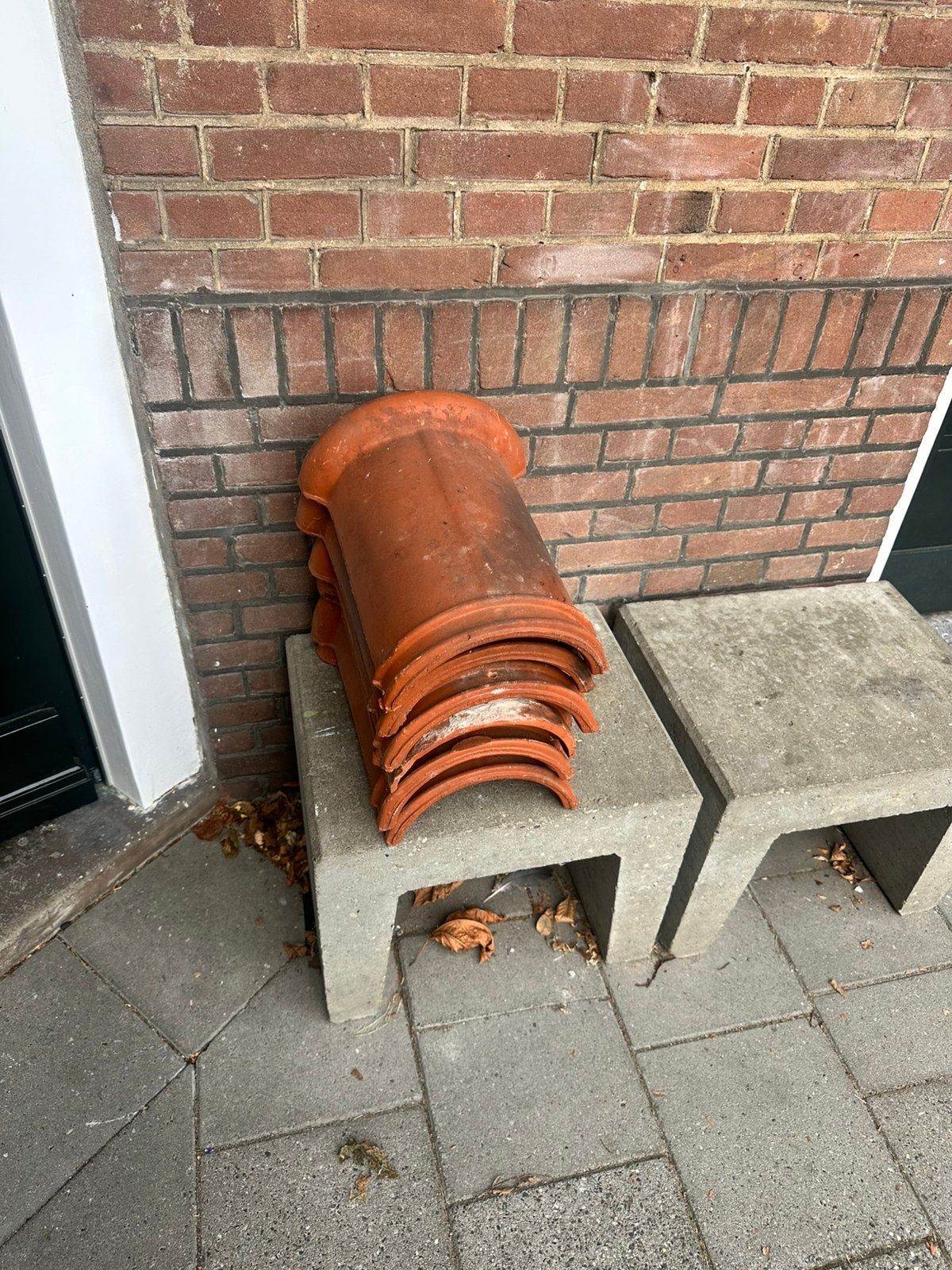 6 nokvorsten, Ophalen, Steen of Klei, Zo goed als nieuw, Minder dan 5 m²