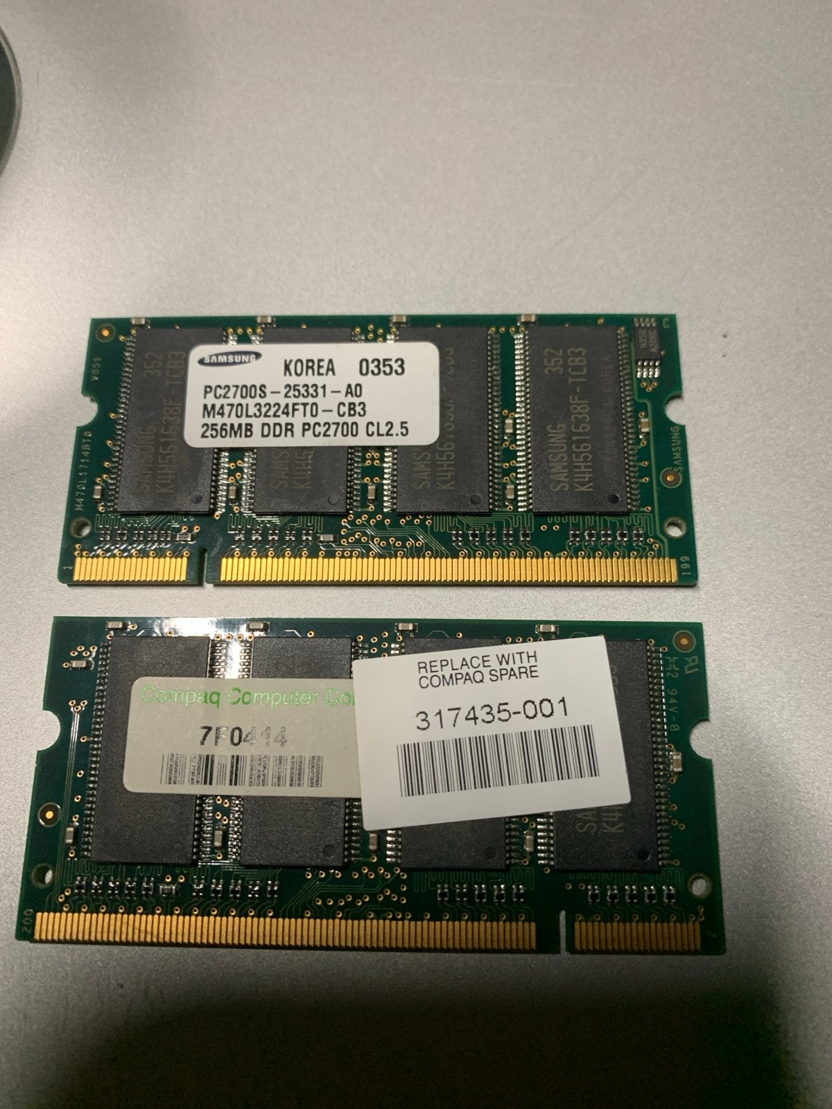 Samsung DDR1 PC2700 256MB Laptop RAM 2,5 volt, Ophalen, DDR, Laptop, Gebruikt