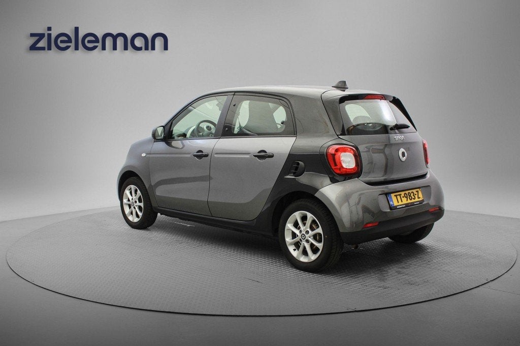 Smart FORFOUR 1.0 5 Deurs - Airco, Cruise, Achterwielaandrijving, Met garantie (alle), 4 stoelen, Origineel Nederlands
