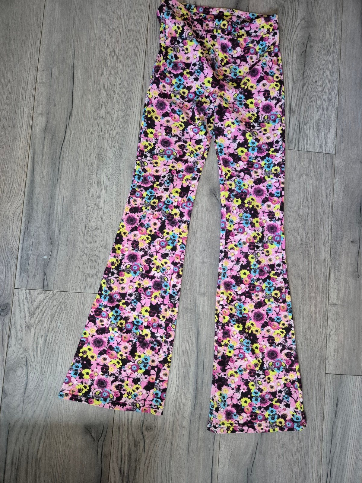 Shoeby flared broek met bloemenprint, Ophalen of Verzenden, Zo goed als nieuw