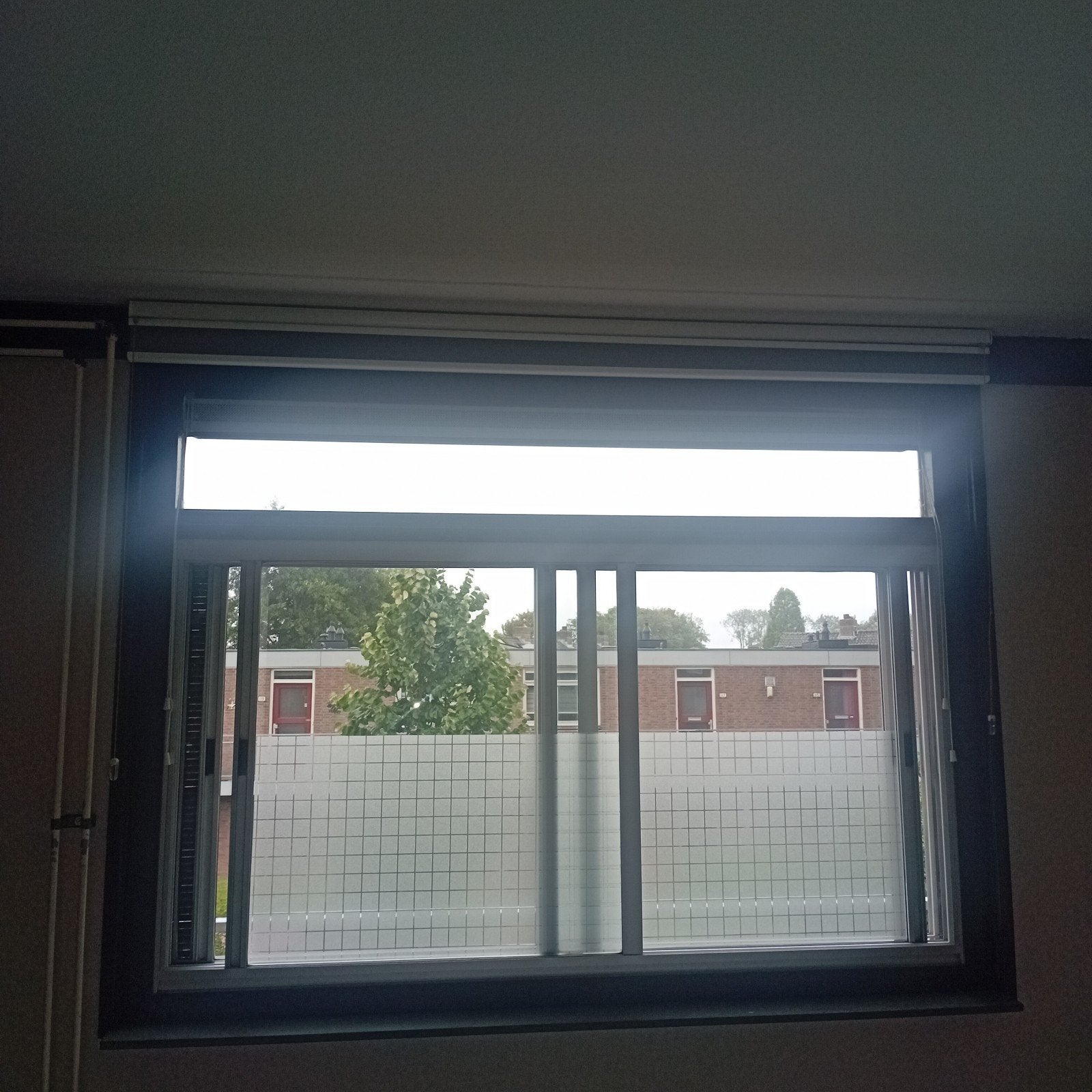Te koop plissê gordijn 195 cm verduisteren taupe kleur, Ophalen, Gordijn, Verduisterend