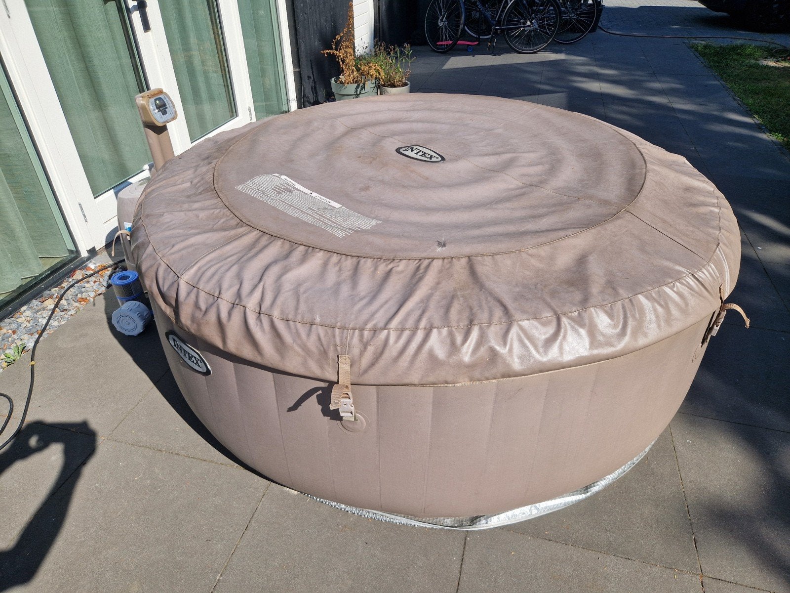 Intex Opblaasbare Jacuzzi - spa, Tuin en Terras, Bubbelbaden en Hottubs, Ophalen, Gebruikt