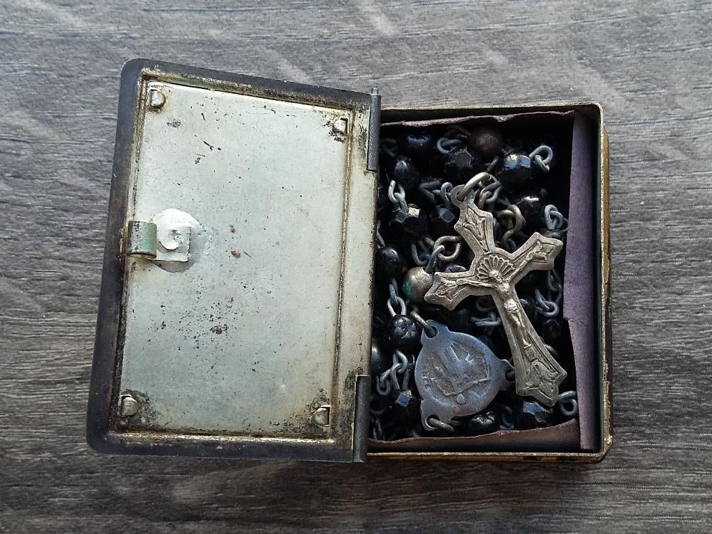 Omstreeks 1900 Rozenkrans Doosje BIJBEL BOEKVORM, Antiek en Kunst, Antiek | Religie, Ophalen of Verzenden
