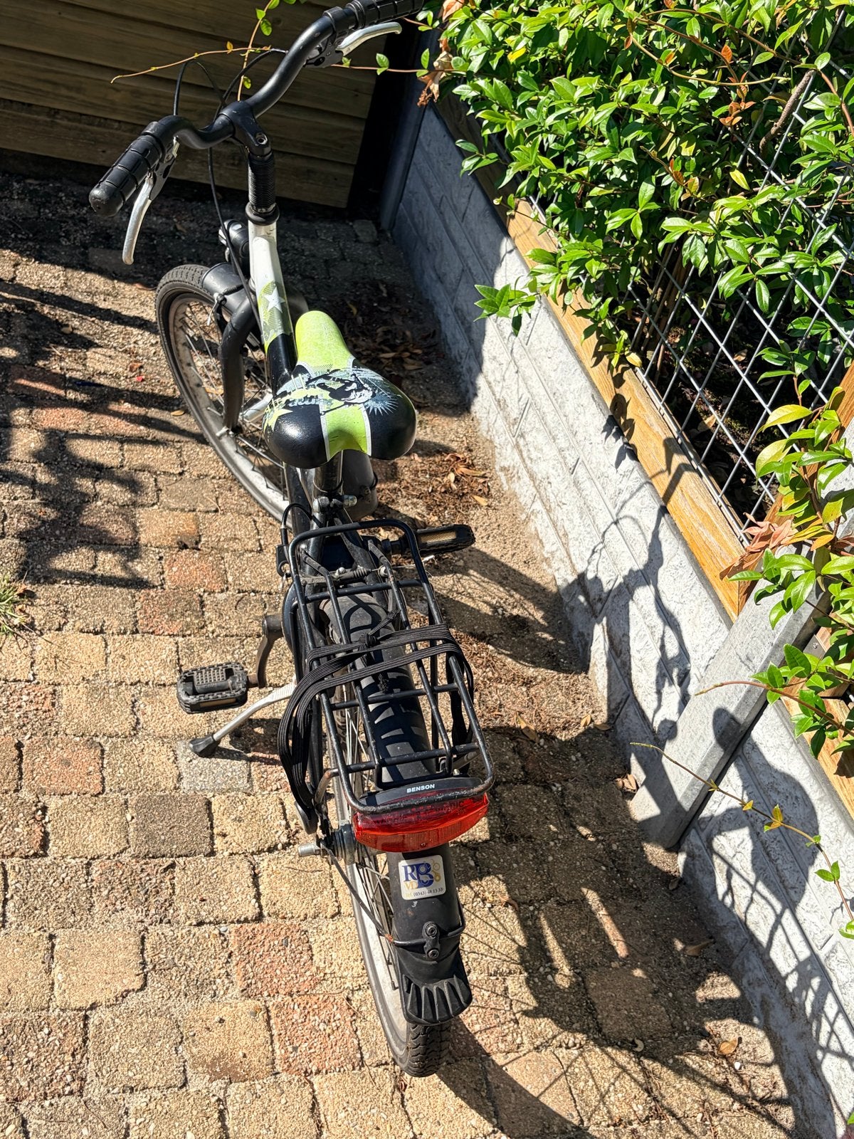 Foto 3 van Jump4Fun kinderfiets 20 inch met terugtraprem en handremmen