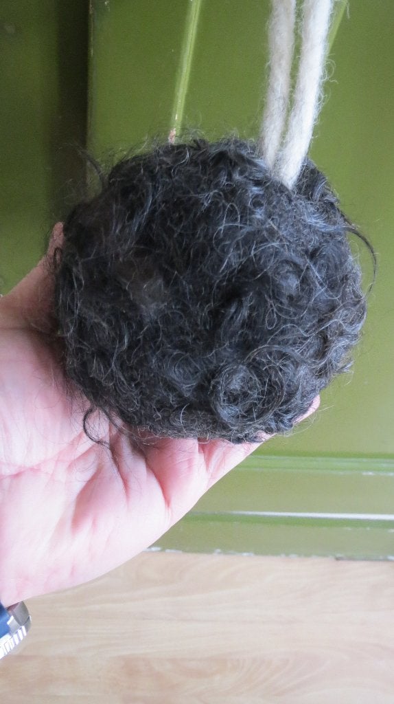 Dikke gevilte bol geschoren, gewassen Gotland schapen wol, Verzenden, Nieuw, Versiering, Wolvilt