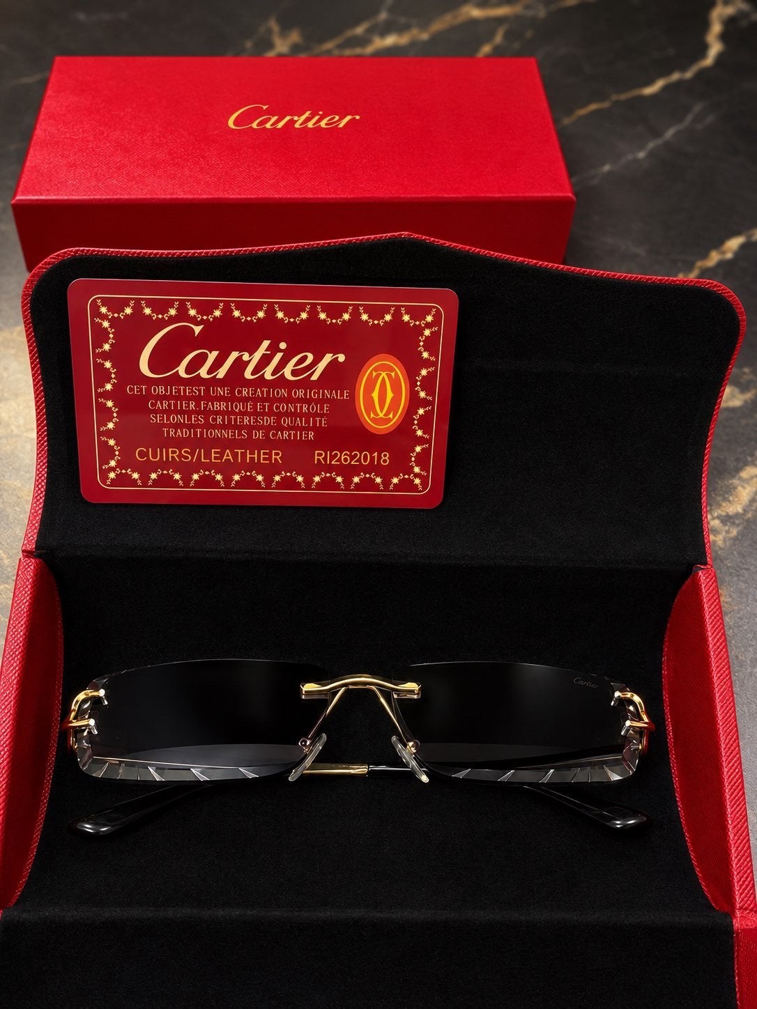 Cartier Bril Zwart Goud, Overige merken, Zonnebril, Zwart, Nieuw