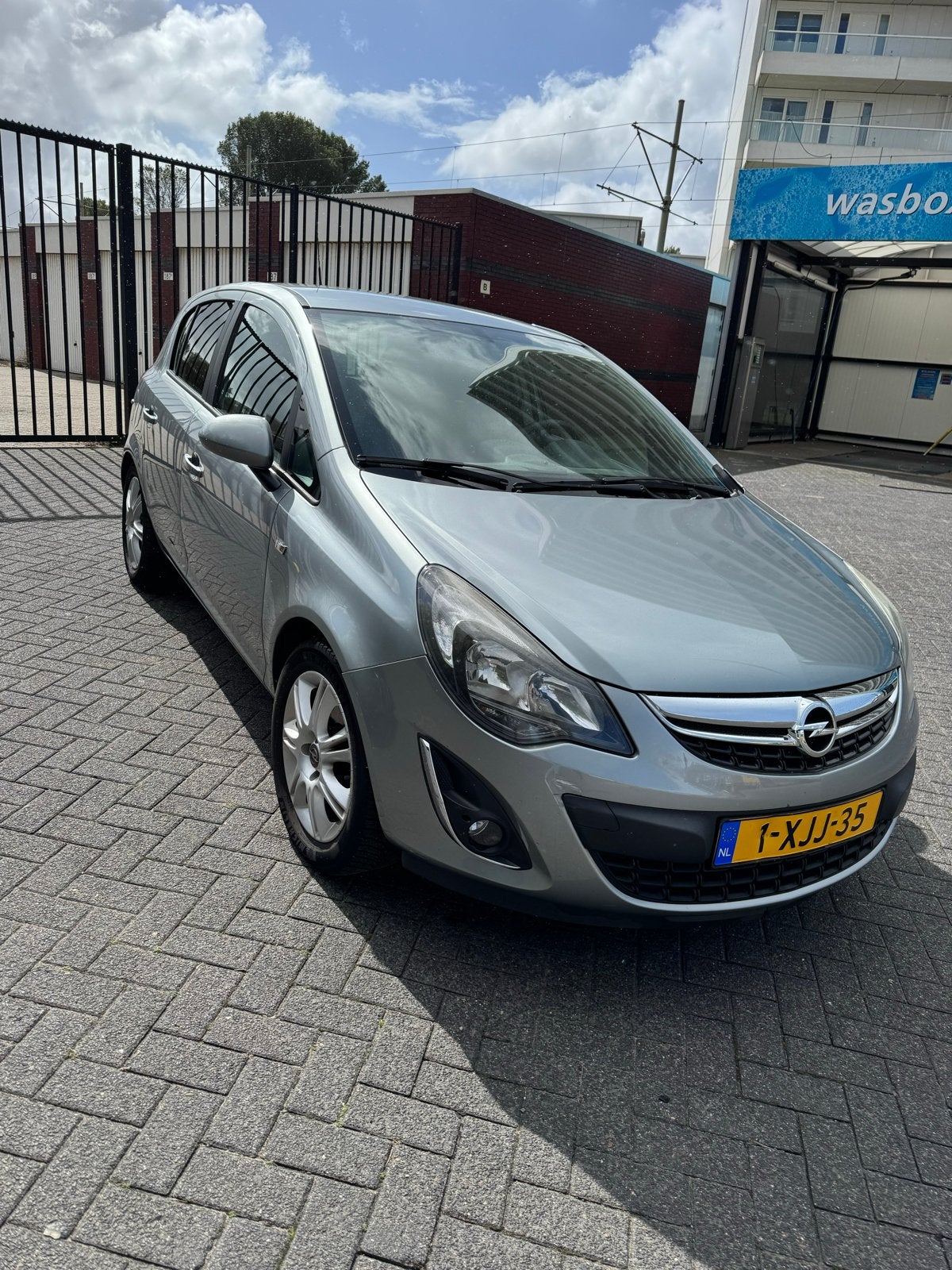 Opel Corsa 1.2 16V 5D 2014 Grijs, Voorwielaandrijving, 1063 kg, 750 kg, 4 cilinders