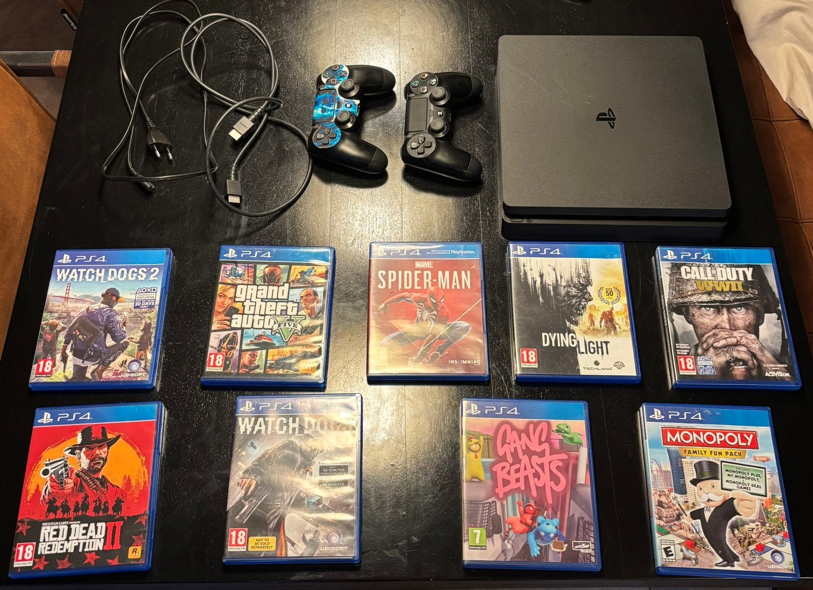 PlayStation 4 Slim 1TB, Spelcomputers en Games, Spelcomputers | Sony PlayStation 4, Met games, Met 2 controllers, Ophalen of Verzenden