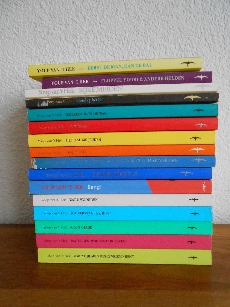 22 boeken Youp van ’t Hek, Ophalen of Verzenden, Zo goed als nieuw, Youp van 't Hek, Eén auteur