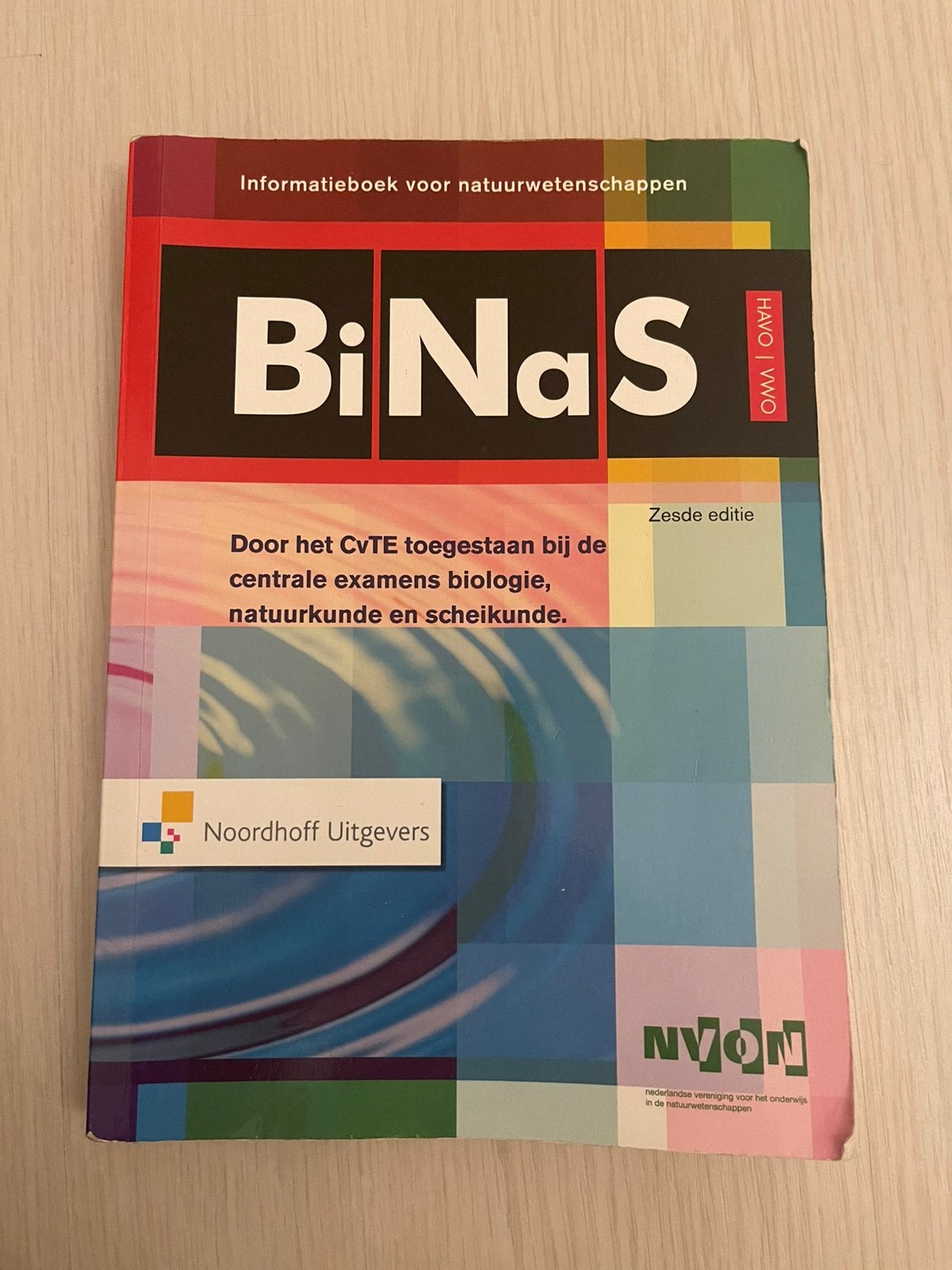 Binas 6e editie havo/vwo informatieboek, Boeken, Schoolboeken, Ophalen of Verzenden, Zo goed als nieuw, HAVO