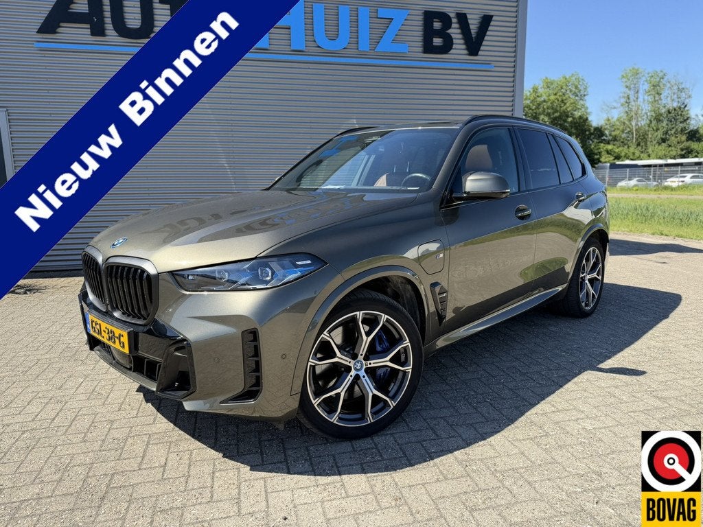 BMW X5 xDrive50e M Sport Panoramadak Trekhaak Carplay 21 Inc, Auto's, BMW, Gebruikt, Met garantie (alle), Bedrijf, Vierwielaandrijving