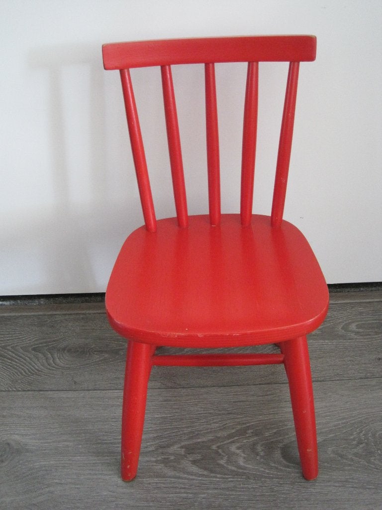 kinderstoeltje rood geverfd, Kinderen en Baby's, Ophalen, Gebruikt, Overige typen
