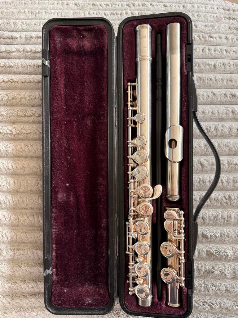 Yamaha 211 Dwarsfluit, nagezien, Ophalen of Verzenden, Zo goed als nieuw, Dwarsfluit, Met koffer of tas