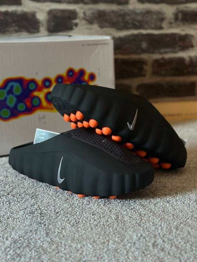 ORIGINEEL Nike Mind 001 Slide EU45 Zwart | Nieuw!, Kleding | Heren, Schoenen, Slippers, Zwart, Nieuw, Ophalen of Verzenden
