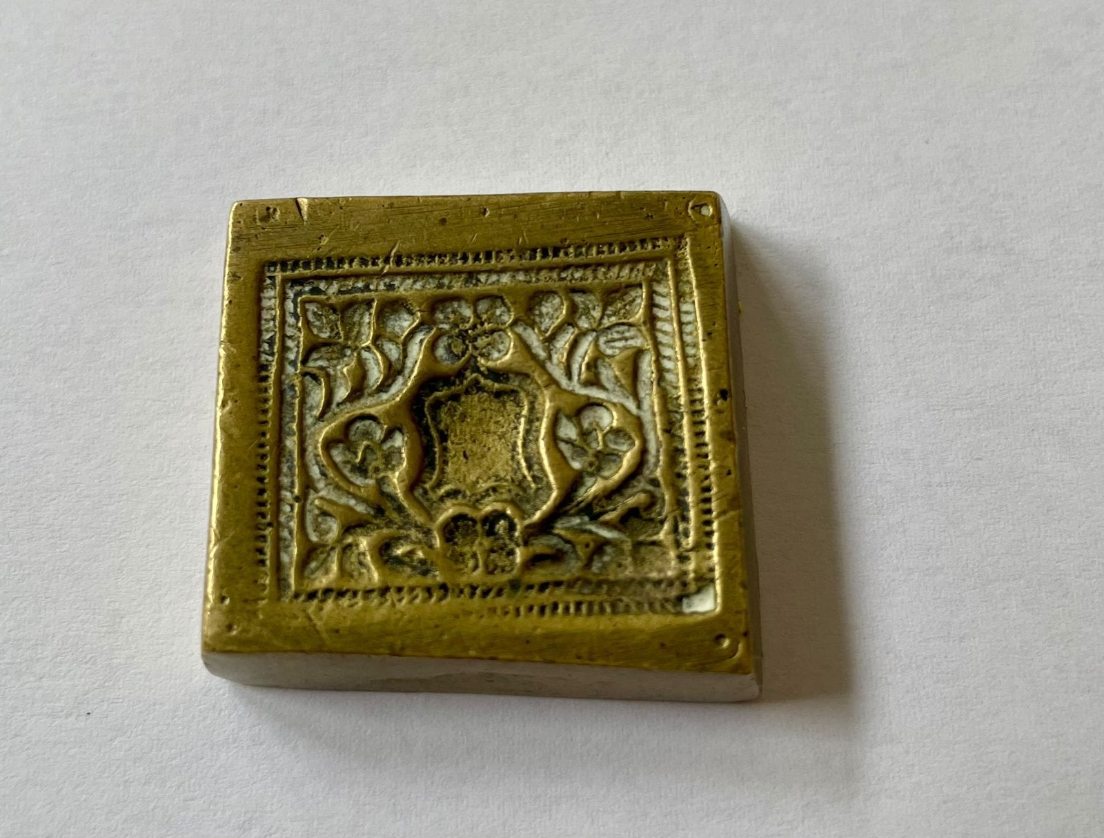 Indonesisch antiek juwelierskettingontwerp,bronz sieradenmal, Antiek en Kunst, Ophalen of Verzenden