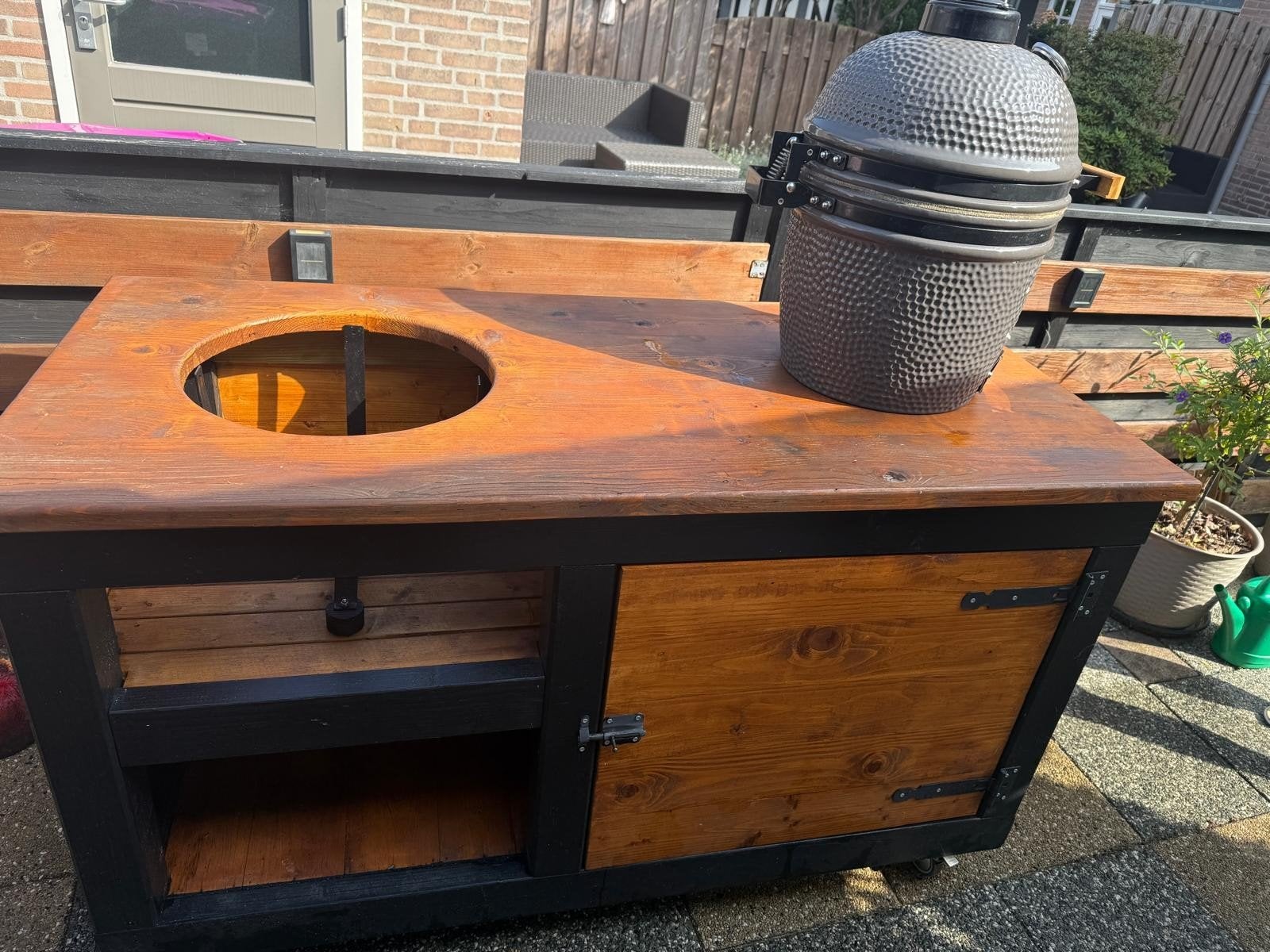 BBQ meubel zzonder BBQ, Ophalen, Gebruikt, Houtskool, Handgemaakt