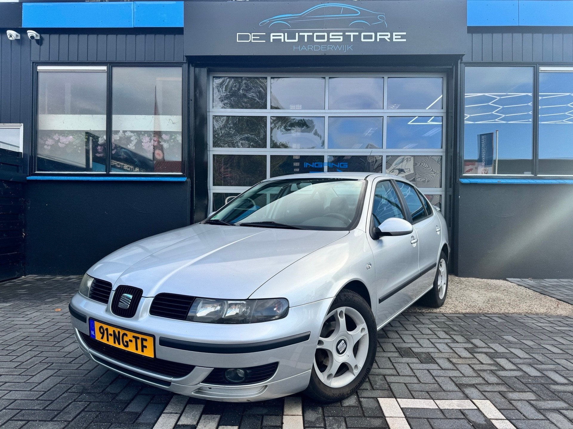 Seat Toledo 1.6-16V Sport Airco Cruise 2e Eig Volledig Deale, Auto's, Voorwielaandrijving, Dealer onderhouden, Stof, Gebruikt