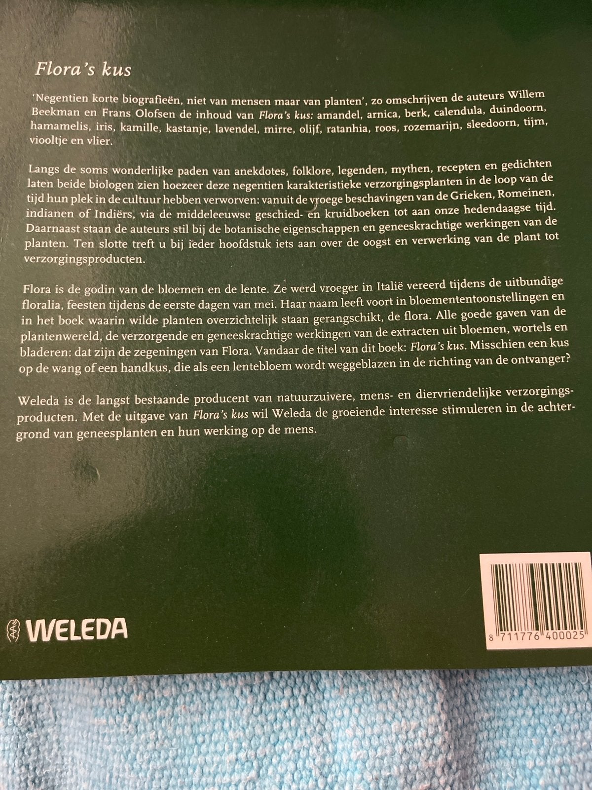Flora's Kus: Weleda's verzorgingsplanten, Ophalen of Verzenden, Zo goed als nieuw, Bloemen, Planten en Bomen