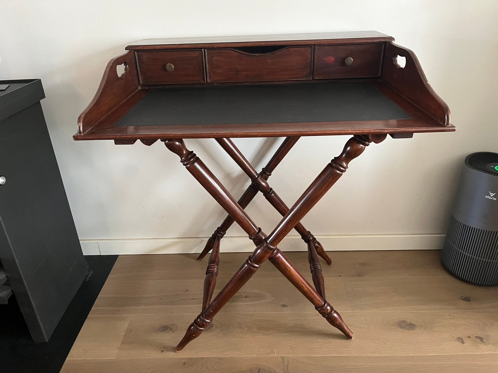 Klassiek engels bureau / schrijftafel, Ophalen, Gebruikt, Hout