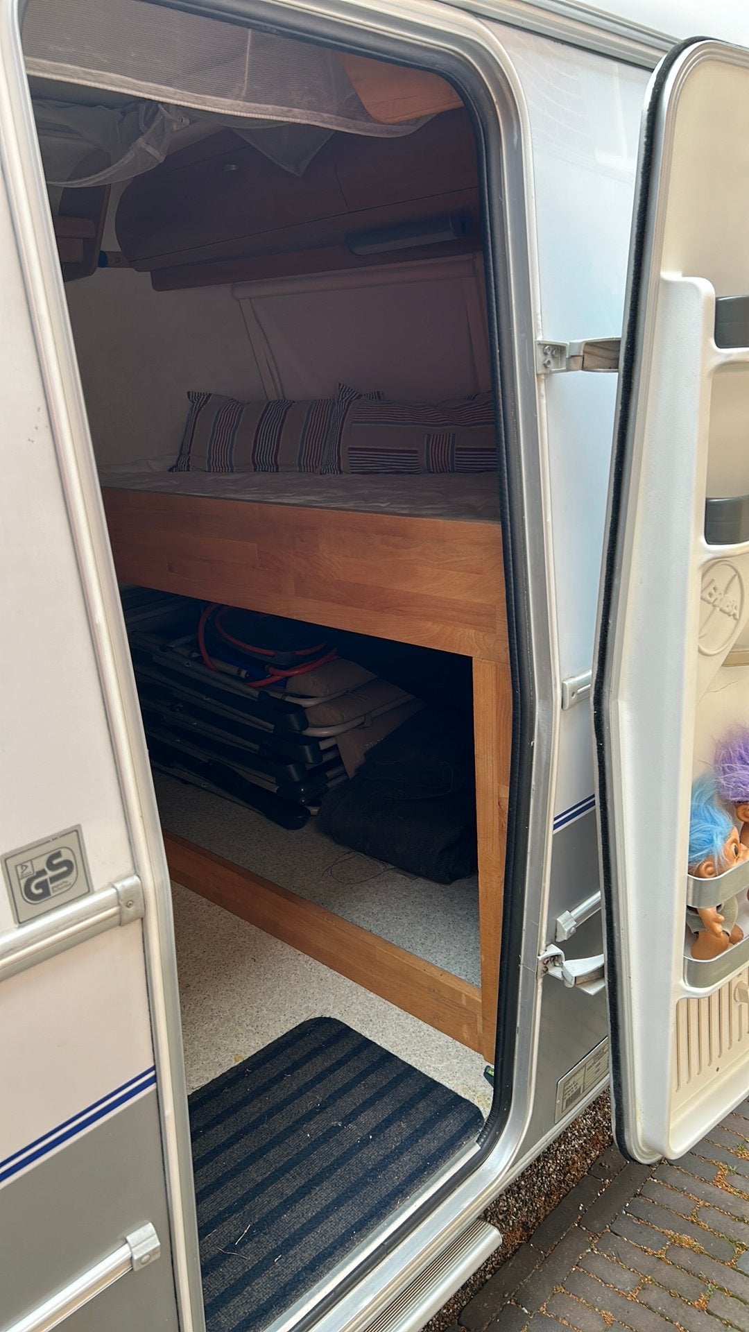 Te koop hoogslaper eriba touring gt, Caravans en Kamperen, Ophalen of Verzenden