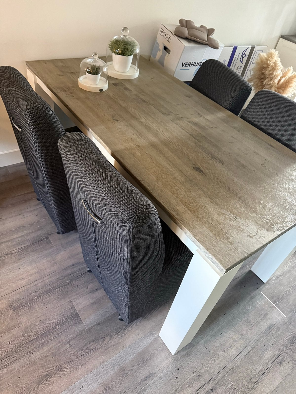 Eettafel met 4 stoelen - Modern en comfortabel, Ophalen, Gebruikt, 100 tot 150 cm, 50 tot 100 cm